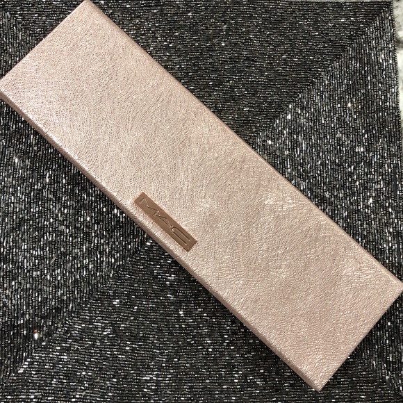 MAC Cosmetics Snowball 12 Lipsticks Kit - Picture 3 of 5